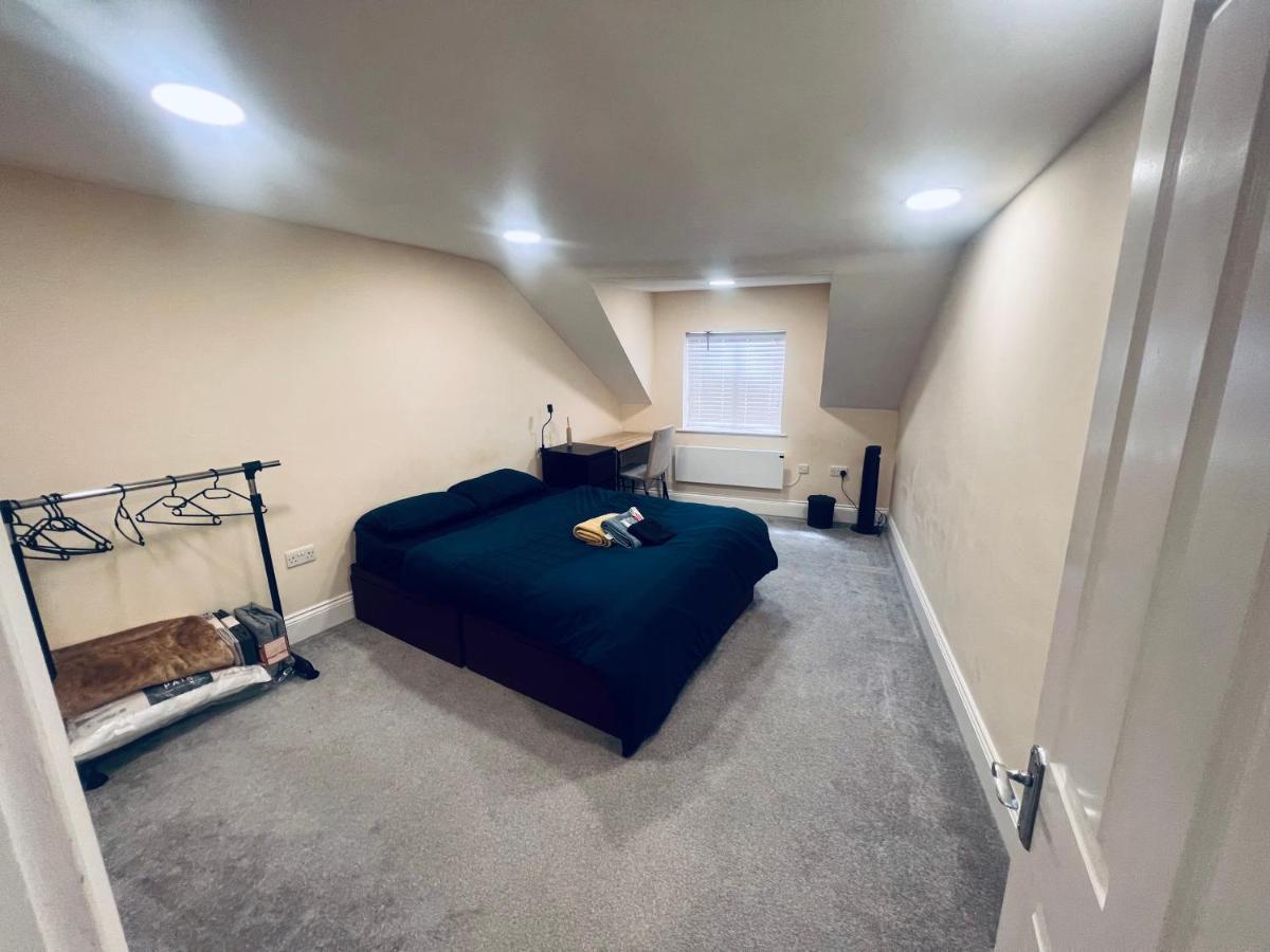 Double Bed Room Theobald Street 博勒姆伍德 外观 照片